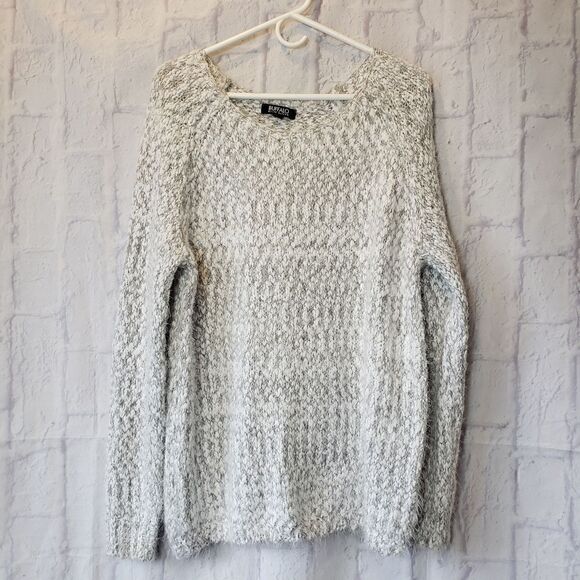 BUFFALO DAVID BITTON Scoopneck Fuzzy Sweater - Picture 2 of 8